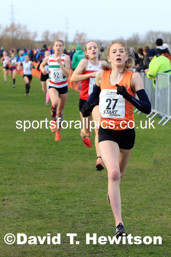 Girls under-15s 2022 Northern Cross Country Champs., Pontefract. Photo: David T. Hewitson/Sports for All Pics